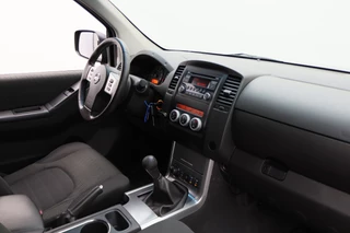 Nissan Navara Nissan Navara 2.5 dCi SE King Cab Climate, Camera, Cruise, Bluetooth, PDC, Trekhaak, 17'' - afbeelding nr 38