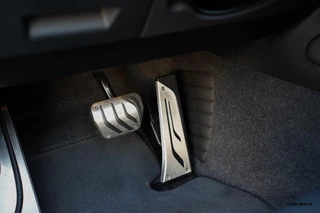 BMW 1 Serie BMW 1-serie M140i xDrive LCI2 | Navi Pro | HK | Adaptief onderstel | Carplay | OPF delete | Zaero bodykit | 5-deurs - afbeelding nr 22