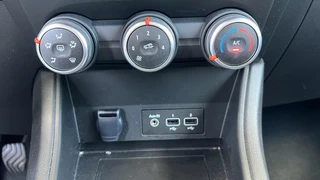 Renault Captur Renault Captur 1.0 TCe 90 evolution | Navi | Cruise | Airco - afbeelding nr 13
