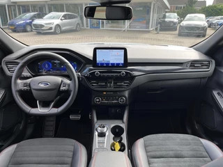 Ford Kuga Ford Kuga 2.5 PHEV ST-Line X 225pk | Trekhaak | Winter Pack | 19 inch | Elektrische achterklep | Bang&Olufsen | Half leder - afbeelding nr 15