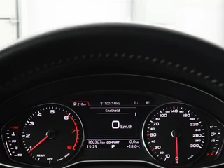 Audi A4 Audi A4 Limousine 35 TFSI Sport S line edition | Half leder |  Full LED | LMV 18 inch | Climate control | Cruise control | Bleutooth | Navigatie - afbeelding nr 28