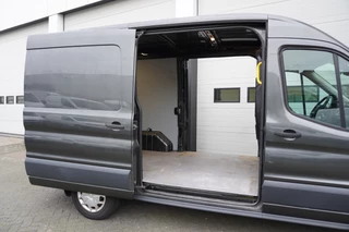 Ford Transit - Airco - Cruise - 2x schuifdeur - Lane Assist - € 13.900,- Excl. - afbeelding nr 10