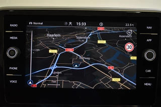Volkswagen T-Roc Volkswagen T-Roc Cabrio 1.5 TSI 150PK DSG R-LINE SPORT LEDER/NAVI/CARPLAY - afbeelding nr 38