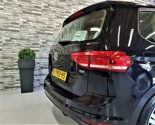 Volkswagen Touran Volkswagen Touran 1.6 TDI SCR Connected Series ACC*Incl.BTW! - afbeelding nr 23