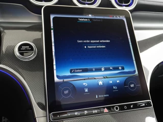 Mercedes-Benz GLC Mercedes-Benz GLC 300e AMG // Trekhaak // Distronic // Panoramadak // Memory // 360 Camera // Keyless // 20 inch - afbeelding nr 33