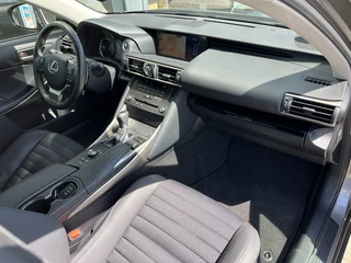 Lexus IS - afbeelding nr 13
