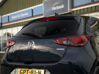 Mazda 2 Mazda 2 1.5 SA-G 90pk Aut. Homura | Camera | Apple Carplay/Android Auto | Stoel- en stuurverwarming | Climate Control | Blind Spot | Donker glas achter - afbeelding nr 41