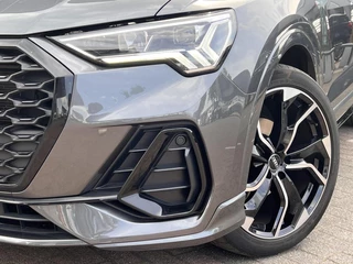 Audi Q3 Audi Q3 35 TFSI S edition Automaat Navi 20