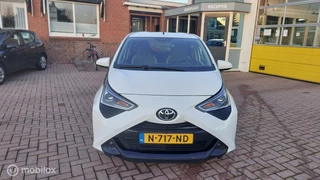 Toyota Aygo Toyota Aygo 1.0 VVT-i X Play - afbeelding nr 8