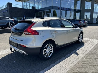 Volvo V40 Volvo V40 Cross Country 2.0 T3 Nordic+ | Standkachel | BLIS | Stoelverwarming | Trekhaak | On Call - afbeelding nr 18