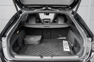 Mercedes-Benz CLA Mercedes-Benz CLA Shooting Brake 250 e AMG Night Pano Burmester Facelift Trekhaak - afbeelding nr 6