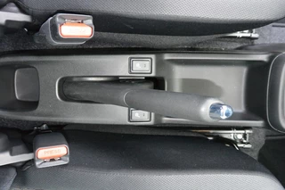 Suzuki Swift - afbeelding nr 24