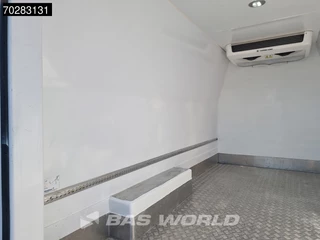 Iveco Daily Iveco Daily 35S16 SCHADE/DAMAGE! Koelwagen Vriezer Automaat Thermo King V-300 MAX Airco Cruise Parkeersensoren Kühl Kühler Koel Koeler Kühlwagen Frigo 9m3 Airco - afbeelding nr 8