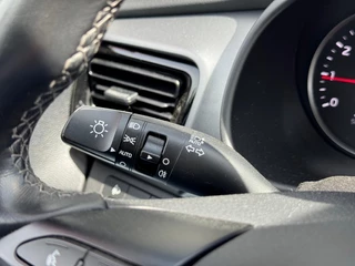 Kia Stonic Kia Stonic 1.0 T-GDI 100Pk MHEV DynamicLine Airco Cruise Camera Trekhaak - afbeelding nr 25