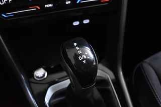 Volkswagen T-Roc Volkswagen T-Roc 1.5 TSI 150PK DSG STYLE VIRTUAL/CARPLAY/CAMERA - afbeelding nr 29