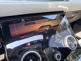 Land Rover Range Rover Velar Land Rover Range Rover Velar 2.0 250PK AWD R-DYNAMIC BLACK PACK SE LEDER/VIRTUAL/PANORAMADAK - afbeelding nr 51