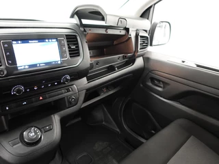 Opel Vivaro Opel Vivaro 2.0 BlueHDi 145PK L2 Automaat Airco Navigatie Trekhaak Side Bars Betimmering Laadruimte - afbeelding nr 22