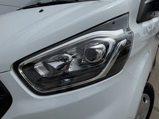 Ford Transit Custom Automaat L1H1 Scherm Cruise Control Camera Airco LED Parkeersensoren voor achter - afbeelding nr 24