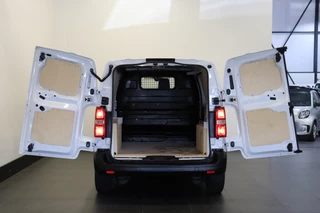 Toyota ProAce Toyota ProAce Worker 2.0 122PK L2 EURO 6 - Airco - Navi - Cruise - € 13.900,- Excl. - afbeelding nr 9