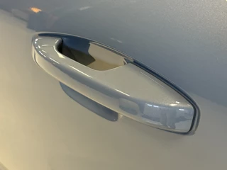 Volvo XC40 Volvo XC40 Recharge P8 AWD R-Design | Panoramadak | Trekhaak | Stoel/stuurverwarming - afbeelding nr 29