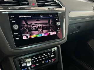 Volkswagen Tiguan Volkswagen Tiguan 1.5 TSI R-Line Matrix*Aut*Pano*360°*Acc - afbeelding nr 16