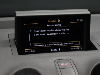 Audi A1 [CRUISE CONTROL, BLUETOOTH, STOELVERWARMING, AIRCO, CLIMATE, MULTIFUNCTIONEEL STUUR, NAVIGATIE, NIEUWSTAAT] - afbeelding nr 10