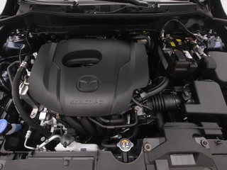 Mazda 2 Mazda 2 1.5 e-SkyActiv-G Homura Aka met Driver Assistance pakket en dakspoiler : dealer onderhouden - afbeelding nr 39