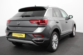 Volkswagen T-Roc Volkswagen T-Roc 1.5 TSI DSG Style | Navigatie | Apple Carplay / Android Auto | Climate Control | Led | Digitale Cockpit | Adaptive Cruise Control | Trekhaak - afbeelding nr 6