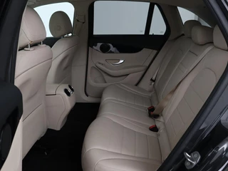 Mercedes-Benz GLC Mercedes-Benz GLC-klasse 200 Business Solution Limited | Panoramadak |  Leder | Stoelverwarming | Adaptive cruise | Trekhaak | Camera | Carplay - afbeelding nr 8