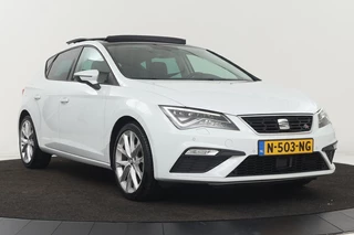 SEAT Leon SEAT Leon 1.4 TSI FR | Panoramadak | Stoelverwarming |  Carplay | Alcantara | Full LED | Navigatie | Sportstoelen | PDC | Climate control - afbeelding nr 32