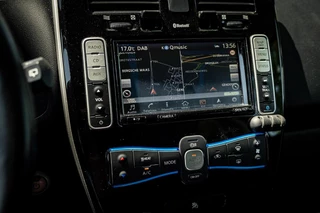 Nissan Leaf Nissan LEAF Tekna 30 kWh | Nap | Vol opties | Camera | Leer - afbeelding nr 24