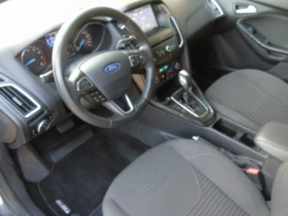 Ford Focus Ford Focus 1.0 Ecoboost 125PK Automaat - 2016 - Airco - Navi - PDC - afbeelding nr 13