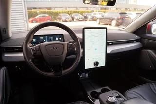 Ford Mustang Mach-E Ford Mustang Mach-E RWD 75kWh -PANO-LEER-CAM-ECC-B&O- - afbeelding nr 8