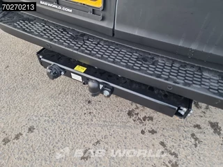 Iveco Daily Iveco Daily 35S18 3.0L Automaat 2025model L3H2 ACC Navi Camera Trekhaak L4H2 16m3 Airco Trekhaak - afbeelding nr 9