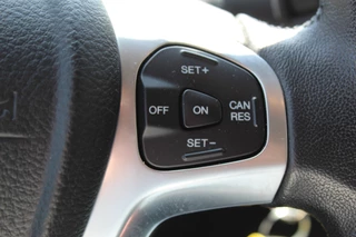 Ford Fiesta Ford Fiesta 1.0 Style Ultimate , 82pk Airco , Cruise control , Parkeersensoren V+A , Navigatie Bleutooth , LM velgen , LED dagrijverlichting - afbeelding nr 12