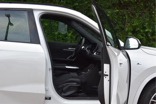 BMW X1 BMW X1 xDrive25e M-Sport | Vol | Keyless | Camera | Carplay | DAB | Virtual cockpit | Nav | Full LED | Nieuwstaat - afbeelding nr 40