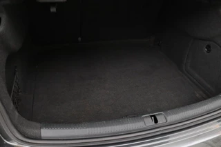 Audi A3 Audi A3 1.0 TFSI Sport S Line Edition | Half leder |  Sportstoelen | Full LED | Climate control | Navigatie | Cruise control | Parkeerhulp | Bluetooth - afbeelding nr 11