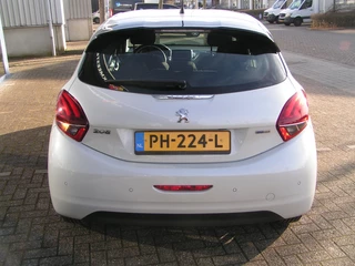 Peugeot 208 - afbeelding nr 3