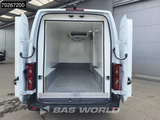 Renault Master Renault Master 130PK Koelwagen Vriezer -18 Carrier Xarios 200 230V stekker LED Camera Parkeersensoren Airco Cruise Vries Koeler Kühlwagen Kühler Frigo 9m3 Airco Cruise control - afbeelding nr 8
