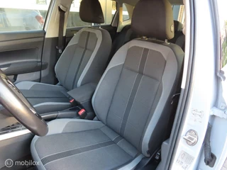 Volkswagen Polo Volkswagen Polo 1.0 TSI Highline/Automaat/virtueel/carplay/pdc/nav/17