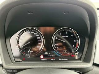 BMW X1 BMW X1 sDrive16d High Exec. Leder / HUD / Elek. achterklep - afbeelding nr 16