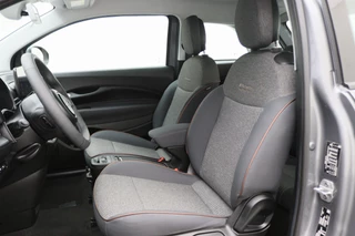 Fiat 500e Fiat 500e Icon 42 kWh Virtual Cockpit, Climate, Apple Carplay, Cruise, DAB, USB, 16'' - afbeelding nr 10