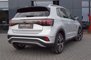 Volkswagen T-Cross Volkswagen T-Cross 1.0 TSI DSG R-Line 116pk /Navi/ Camera/Trekhaak afnb/ACC/ App-Co - afbeelding nr 9