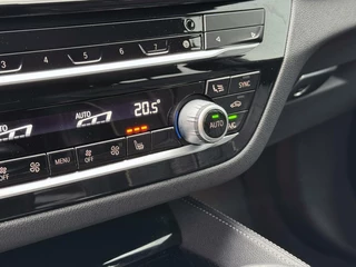 BMW 5 Serie BMW 5-serie Touring 520i Business Edition Plus|Luxury Line|Laser Light| - afbeelding nr 14