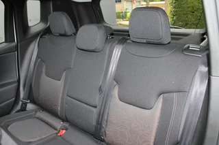 Jeep Renegade | Panoramadak | Winterpakket | Led | Camera | Parkeer assistent - afbeelding nr 27
