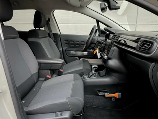 Citroën C3 Citroen C3 1.2 Automaat Shine 110pk/ Navi/ Trekhaak/ Dashcam - afbeelding nr 18