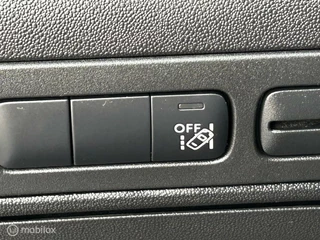 Citroën C3 Aircross Citroen C3 Aircross 1.2 PureTech S&S Shine Camera Trekhk CarPlay - afbeelding nr 38