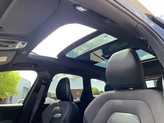Volvo XC60 Volvo XC60 2.0 T6 Plug-in hybrid 340 pk AWD R-Design Trekhaak Panoramadak Camera Bliss Full Led Koplampen Harman Kardon Audio Stoel+ stuur + voorruitverwarming  1e Eigenaar Pine Grey Metallic - afbeelding nr 19