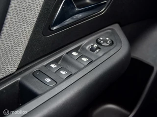 Citroën ë-C4 Citroen Ë-C4 Shine Pack Business 50 kWh I Panodak I Leder I - afbeelding nr 22