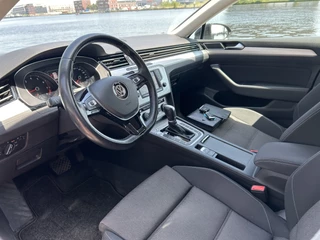 Volkswagen Passat Volkswagen Passat Variant 1.4 TSI ACT Highline Business R navi/camera airco/ecc apk - afbeelding nr 23